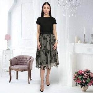 Спідниця в метеликах темна