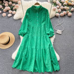 Сукня з бавовни в вибитий візерунок А-подібного крою зелена
